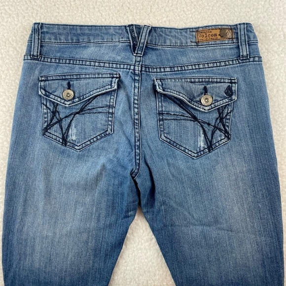 (VTG) VOLCOM • Y2K Distressed Bootcut Jeans - Picture 6 of 15